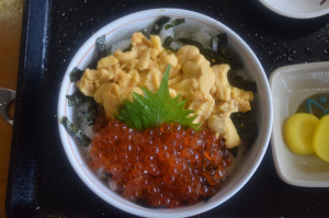 うにイクラ丼